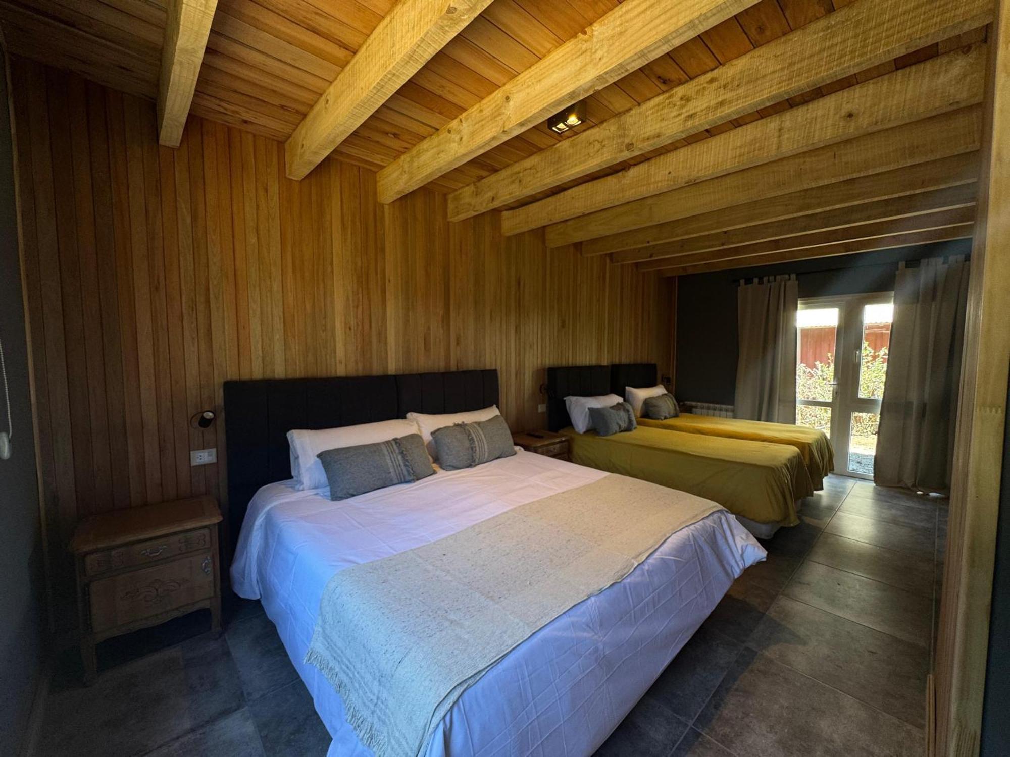 Hosteria Las Cumbres Villa La Angostura Exterior photo